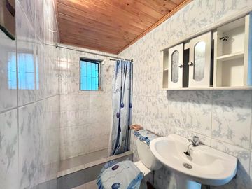 Se vende casa de dos pisos en Rauco, 2 piezas 1 baño