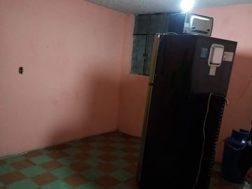 CASA CON LOCALES EN LA CIUDADELA MEXICO - SUR DE QUITO