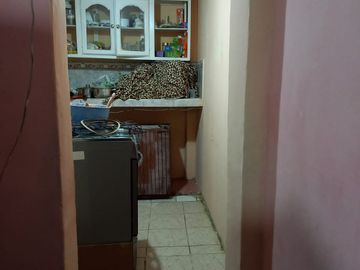 CASA CON LOCALES EN LA CIUDADELA MEXICO - SUR DE QUITO