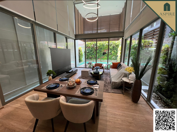 [For Sale] Luxury 4-Storey Townhouse, 4 Bedrooms with Private Swimming pool Resort style