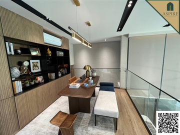 [For Sale] Luxury 4-Storey Townhouse, 4 Bedrooms with Private Swimming pool Resort style