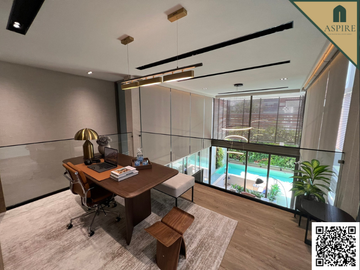 [For Sale] Luxury 4-Storey Townhouse, 4 Bedrooms with Private Swimming pool Resort style