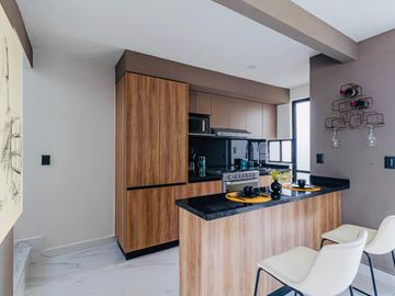 CASA EN VENTA EN XOCHITEPEC, MORELOS; MEX. 3 RECÁMARAS, ALBERCA, PET PARK, MULTI CANCHAS.
