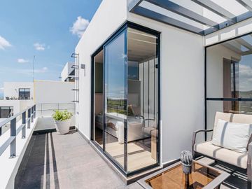 CASA EN VENTA EN XOCHITEPEC, MORELOS; MEX. 3 RECÁMARAS, ALBERCA, PET PARK, MULTI CANCHAS.