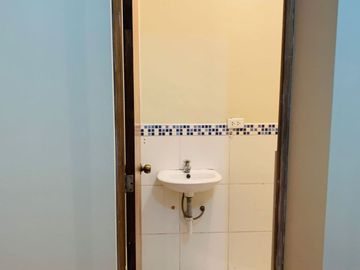 SE VENDE DEPARTAMENTO 2DO PISO - SANTA ANITA