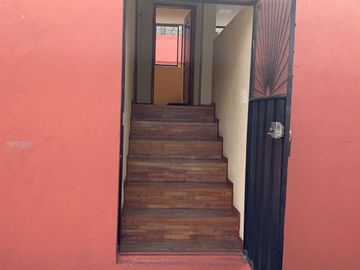 EXCELENTE PRECIO EN VENTA CASA RENTERA SECTOR EL RECREO SUR DE QUITO