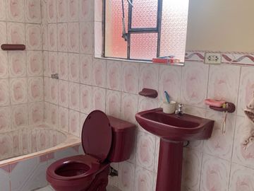 EXCELENTE PRECIO EN VENTA CASA RENTERA SECTOR EL RECREO SUR DE QUITO