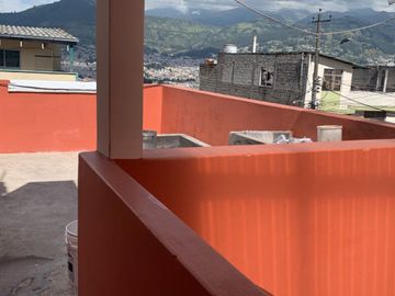 EXCELENTE PRECIO EN VENTA CASA RENTERA SECTOR EL RECREO SUR DE QUITO
