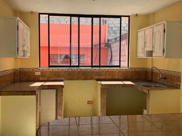 EXCELENTE PRECIO EN VENTA CASA RENTERA SECTOR EL RECREO SUR DE QUITO