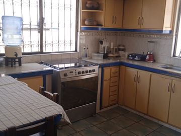 Venta de Casa unifamiliar en Vista Hermosa, Sector Loma de Puengasí