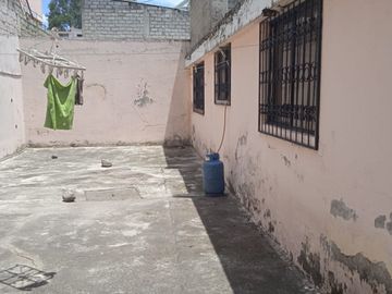 Venta de Casa unifamiliar en Vista Hermosa, Sector Loma de Puengasí