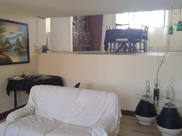 Venta de Casa unifamiliar en Vista Hermosa, Sector Loma de Puengasí