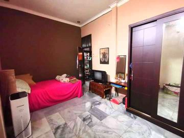 Rumah Murah Tanah 270 M2 Dikawasan Asri di Jati Padang 4,5 M Nego