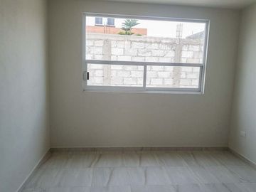 CASA EN VENTA EN LOMAS DE CASTILLOTLA