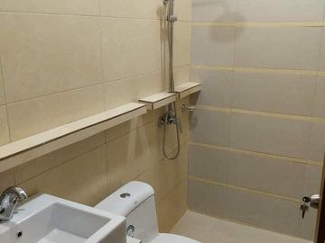BRAND NEW MODERN HOUSE WITH POOL NEAR CLARK AND BALIBAGO