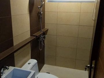 BRAND NEW MODERN HOUSE WITH POOL NEAR CLARK AND BALIBAGO
