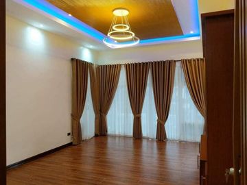 BRAND NEW MODERN HOUSE WITH POOL NEAR CLARK AND BALIBAGO