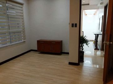 BRAND NEW MODERN HOUSE WITH POOL NEAR CLARK AND BALIBAGO