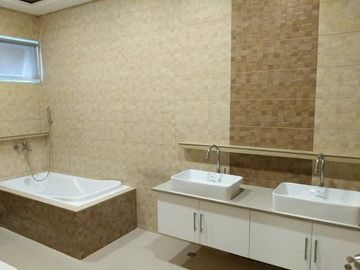 BRAND NEW MODERN HOUSE WITH POOL NEAR CLARK AND BALIBAGO