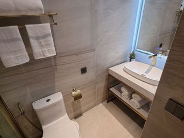 Business Luxury and Leisure