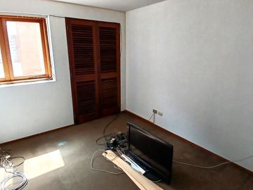 DEPARTAMENTO TIPO DUPLEX CON MEZZANINE - Urb. Tulipanes, Surco