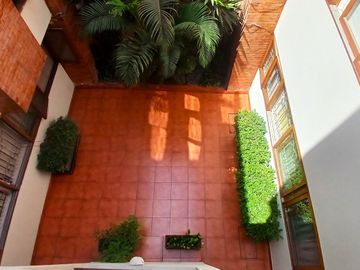 DEPARTAMENTO TIPO DUPLEX CON MEZZANINE - Urb. Tulipanes, Surco