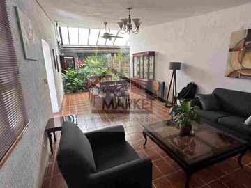 CASA DE UN PISO EN ARBOLEDAS