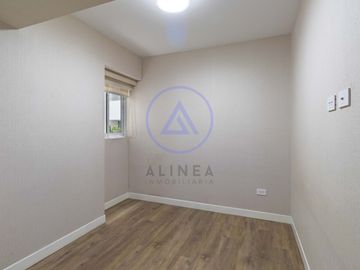 Venta de Departamento en 1er Piso – 171 m² – San Miguel – Patio y Jardín
