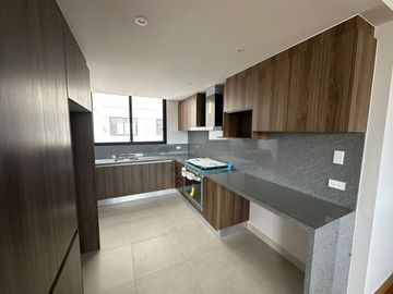 ESTRENE DEPARTAMENTO EN VENTA BOSQUES DE LAS LOMAS