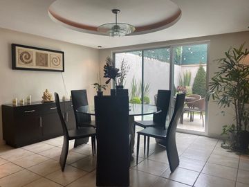 Casa en Venta Jardienes del Sol