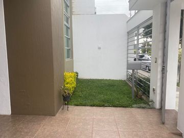 Casa en Venta Jardienes del Sol