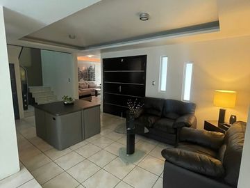 Casa en Venta Jardienes del Sol