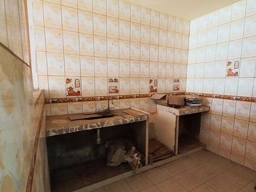 Oportunidad de Inversión en Bellavista, Callao – Casa con Gran Potencial para Remodelar