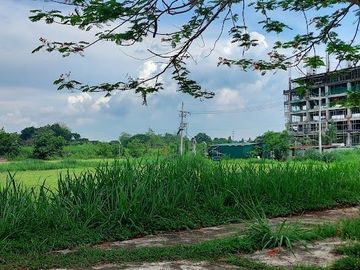 The Commercial Lot for Sale in Santa Rosa Business Park, Laguna