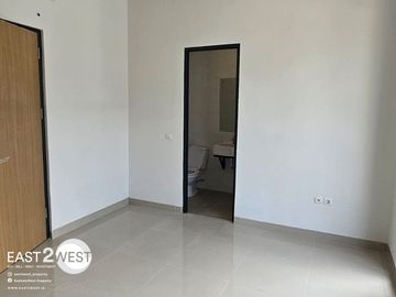 Dijual Rumah Cluster Yuticha BSD City Tangerang Selatan Bagus Nyaman Strategis Unit Baru