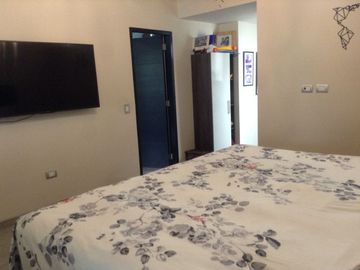 VENDO  CASA EN CALLE JOSE SABOGAL - URB. LA AURORA - MIRAFLORES