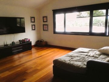 🏡 ¡EXCLUSIVA RESIDENCIA EN MIRAFLORES!