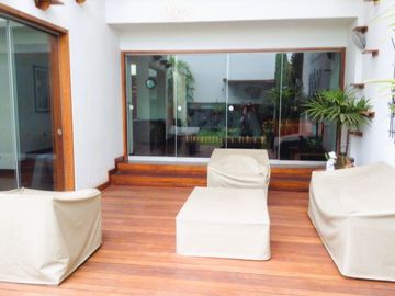 🏡 ¡EXCLUSIVA RESIDENCIA EN MIRAFLORES!