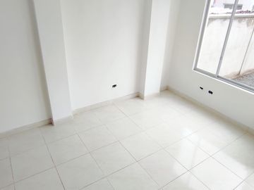 ✅Venta de casa dos plantas con espacios de confort, habitabilidad y con excelente ubicación en el centro urbano de Marianitas de Calderón, Norte de Qu