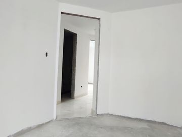 ✅Venta de casa dos plantas con espacios de confort, habitabilidad y con excelente ubicación en el centro urbano de Marianitas de Calderón, Norte de Qu