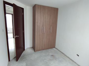 ✅Venta de casa dos plantas con espacios de confort, habitabilidad y con excelente ubicación en el centro urbano de Marianitas de Calderón, Norte de Qu