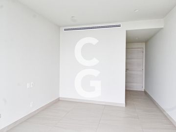 Departamento en Venta en Cancún en SLS Marina Beach con Terraza y Vista al Mar