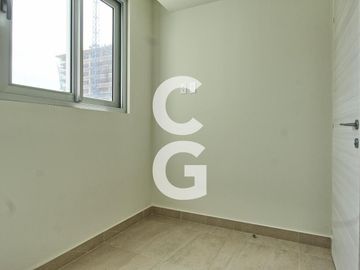Departamento en Venta en Cancún en SLS Marina Beach con Terraza y Vista al Mar