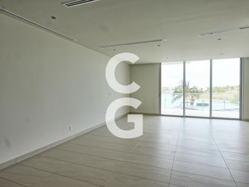 Departamento en Venta en Cancún en SLS Marina Beach con Terraza y Vista al Mar