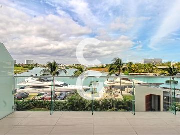 Departamento en Venta en Cancún en SLS Marina Beach con Terraza y Vista al Mar
