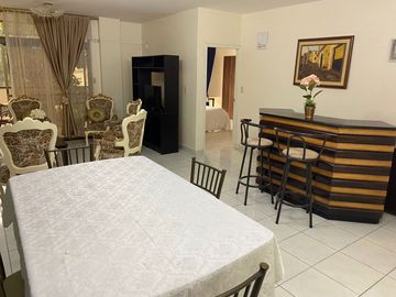 DEPARTAMENTO EN VENTA EN ZONA TURÍSTICA DE GUAYAQUIL