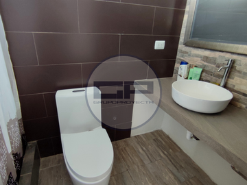 Casa con piscina, 6 Dormitorios