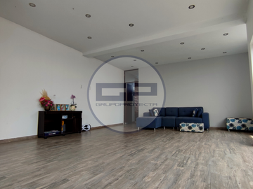 Casa con piscina, 6 Dormitorios