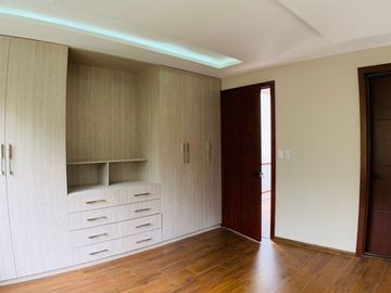 Casa en venta ubicado sector Huajibamba
