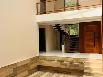 Casa en venta ubicado sector Huajibamba